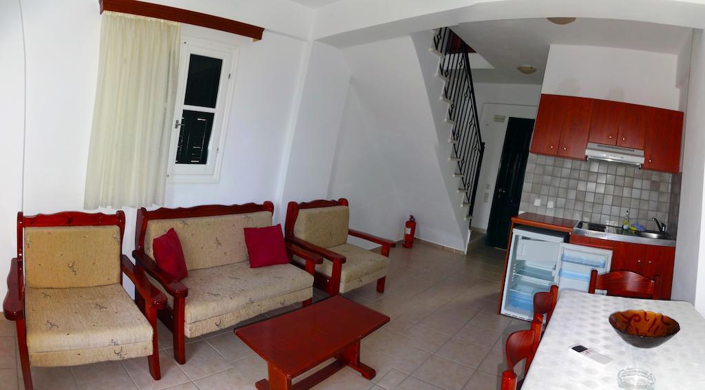 Iriana Village Inn Stavros  Phòng bức ảnh